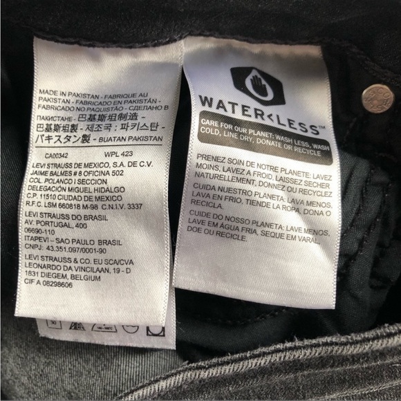 Levi’s 721 High Rise Skinny Jean Studded Ankle - Picture 7 of 7